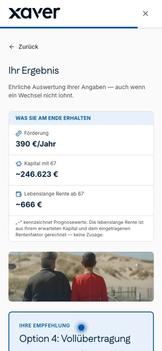 Der Vier-Optionen-Vergleich auf dem Telefon: die Empfehlung oben, darunter die vier Wege mit ihren Bewertungsbalken und je einer Begründung.